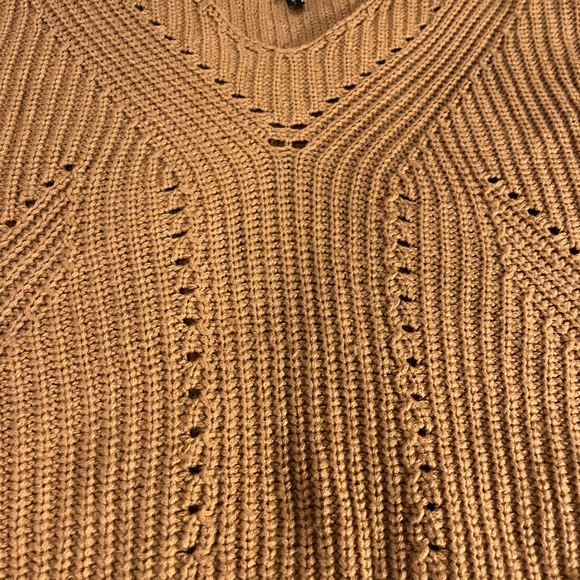 moon & madison V-Neck Tan Sweater - Picture 5 of 11